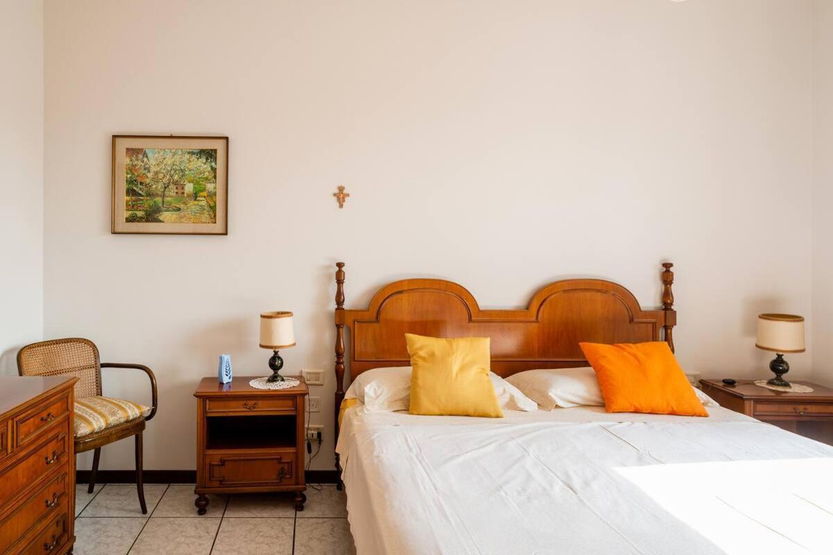 Casa De Rocco No Check In After 19 00 Apartment เบรเชีย ภายนอก รูปภาพ